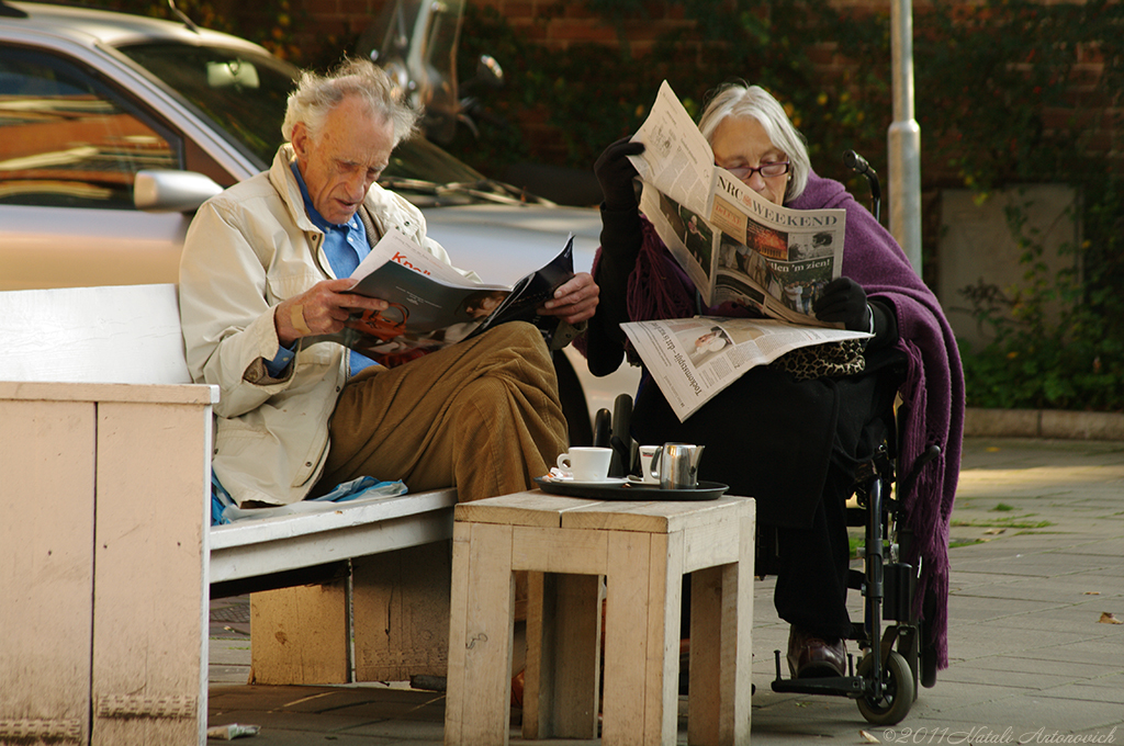 Image de photographie "Pause café" de Natali Antonovich | Photostock.