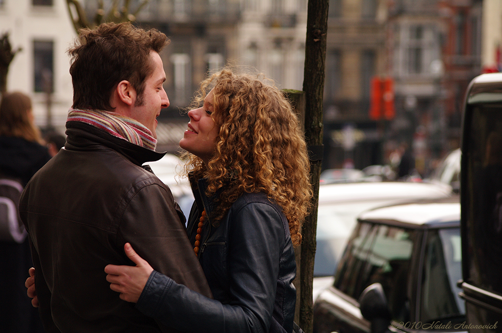 Album "Une histoire d'amour" | Image de photographie "Bruxelles " de Natali Antonovich en photostock.