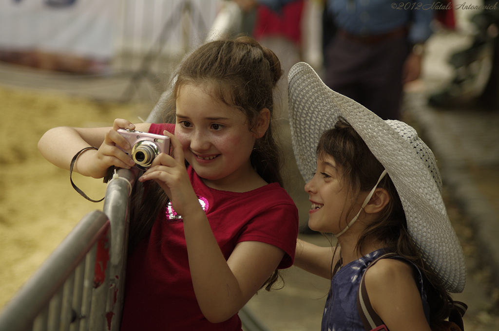 Album "Portrait" | Image de photographie "Portrait" de Natali Antonovich en photostock.