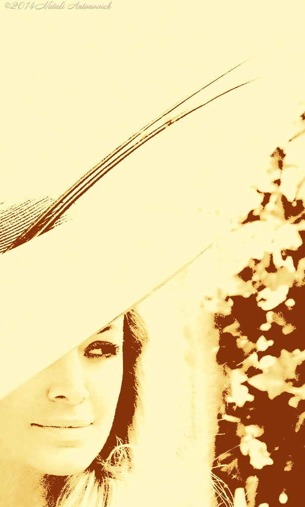 Photography image "Mélanie MASSONI" by Natali Antonovich | Photostock.