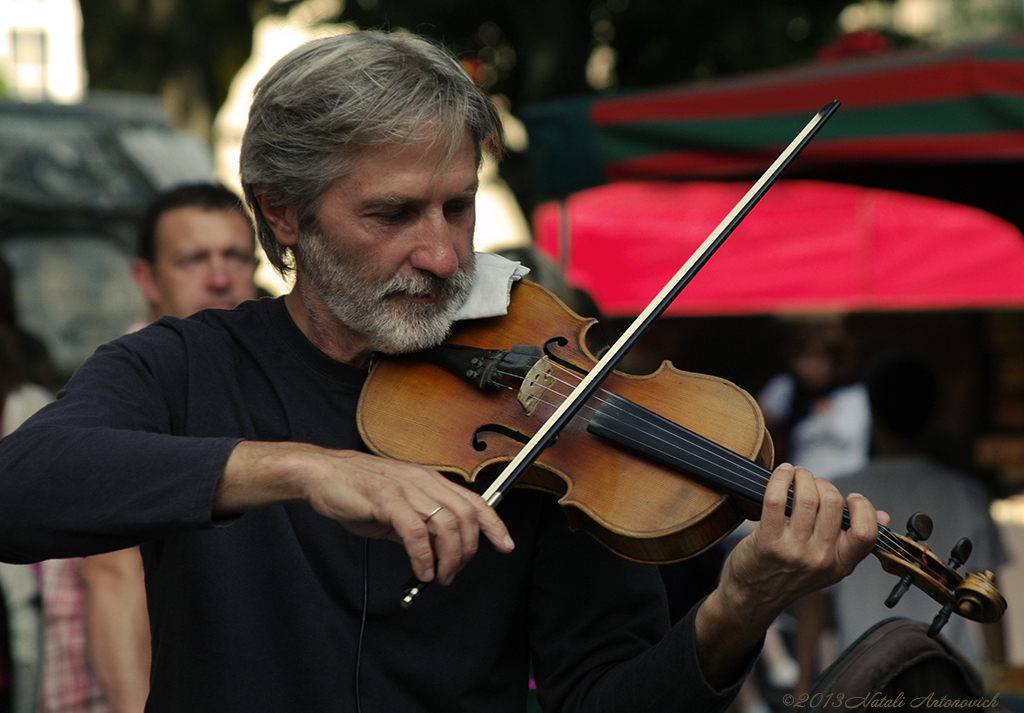 Fotografiebild "Violinist" von Natali Antonovich | Sammlung/Foto Lager.