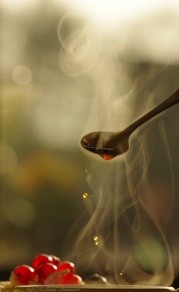 Image de photographie "Parallels" de Natali Antonovich | Photostock.