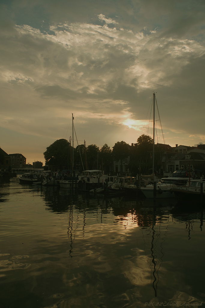 Album  "Dordrecht" | Photography image "Water Gravitation" by Natali Antonovich in Photostock.