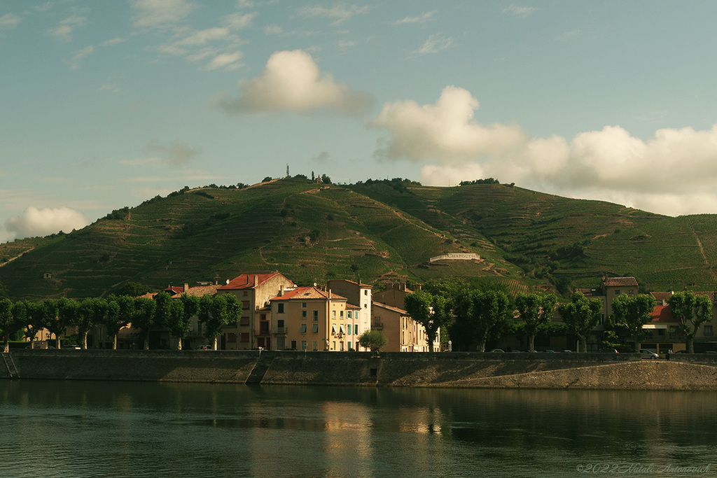 Album "Tournon-sur-Rhône, France" | Fotografie afbeelding "Frankrijk" door Natali Antonovich in Archief/Foto Voorraad.