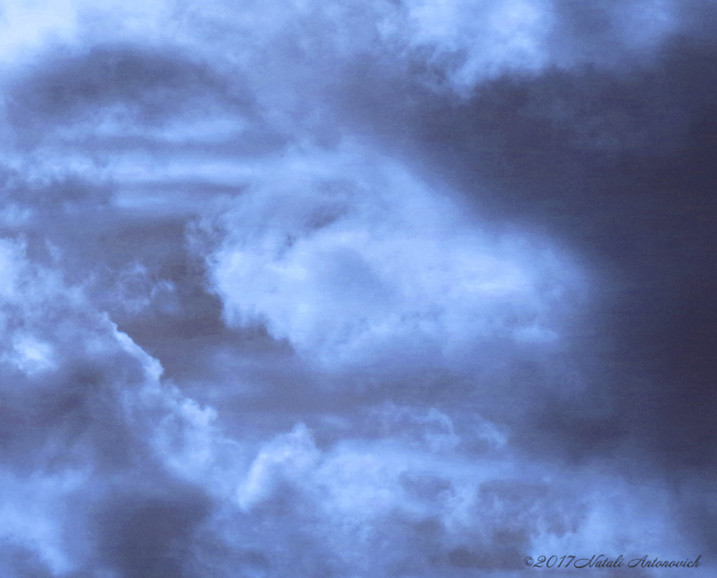 Album  "Sky" | Photography image "Celestial mood" by Natali Antonovich in Photostock.