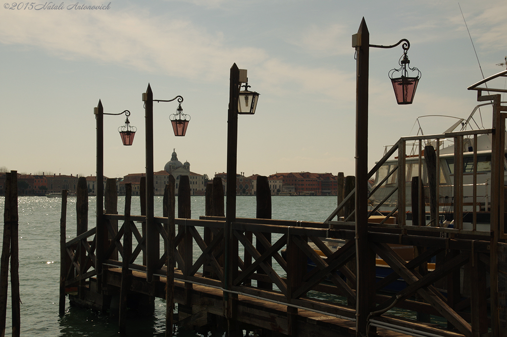 Image de photographie "Mirage-Venice" de Natali Antonovich | Photostock.