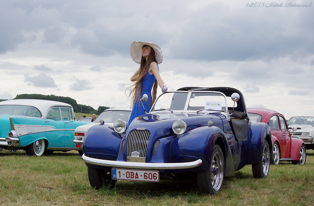 Album "Bild ohne Titel" | Fotografiebild "Autos" von Natali Antonovich im Sammlung/Foto Lager.