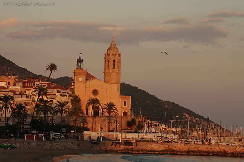 Album "Afbeelding zonder titel" | Fotografie afbeelding "Sitges. Catalonië. Spanje" door Natali Antonovich in Archief/Foto Voorraad.