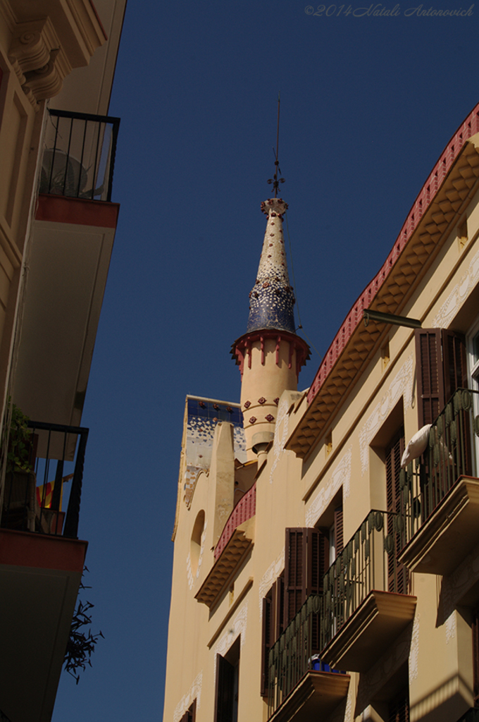 Album "Bild ohne Titel" | Fotografiebild "Sitges. Katalonien. Spanien" von Natali Antonovich im Sammlung/Foto Lager.