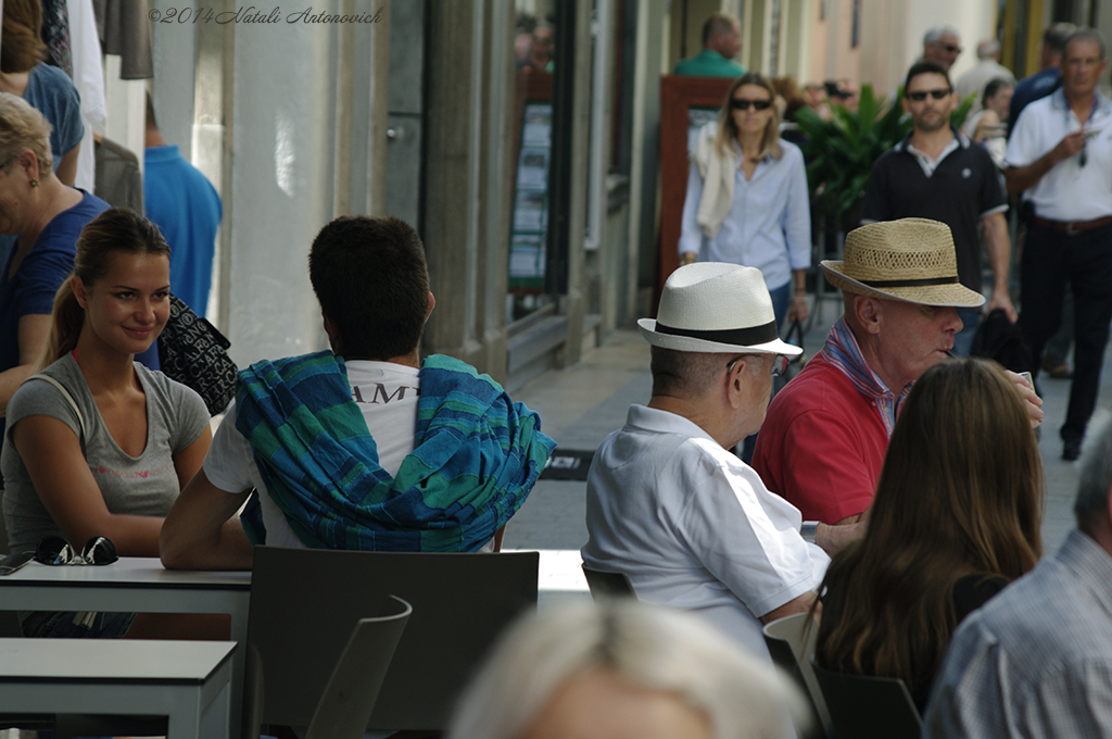 Album "Bild ohne Titel" | Fotografiebild "Sitges. Katalonien. Spanien" von Natali Antonovich im Sammlung/Foto Lager.