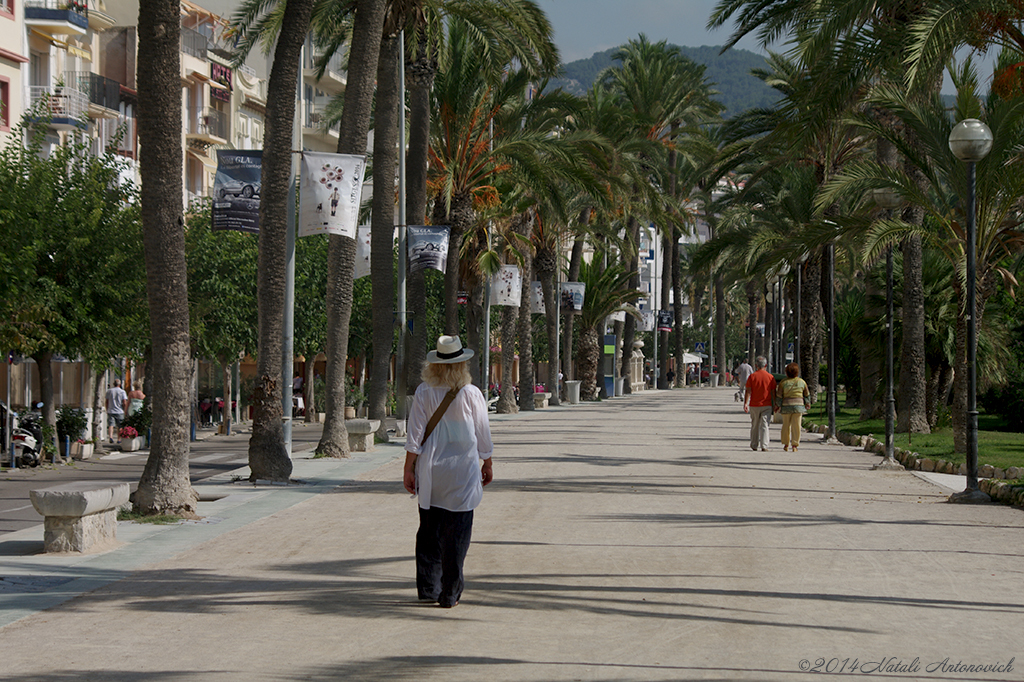 Album "Afbeelding zonder titel" | Fotografie afbeelding "Sitges. Catalonië. Spanje" door Natali Antonovich in Archief/Foto Voorraad.