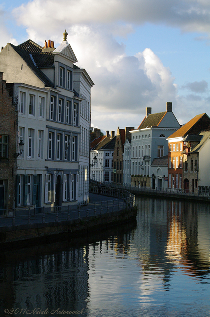 Album "Image sans titre" | Image de photographie " Bruges" de Natali Antonovich en photostock.