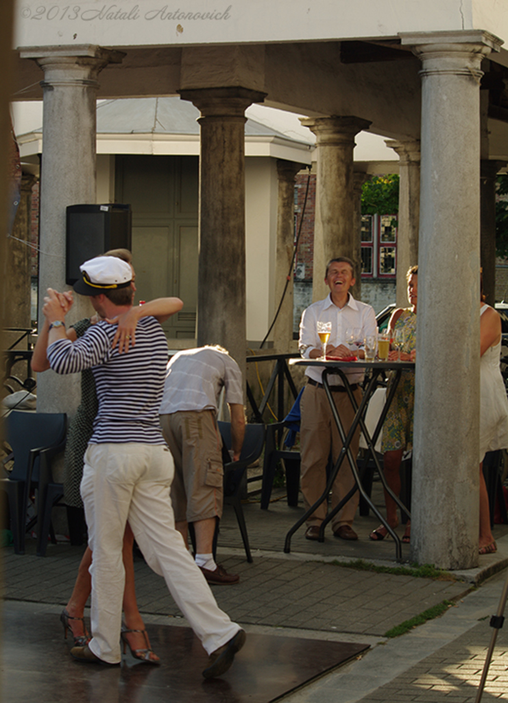 Album "Afbeelding zonder titel" | Fotografie afbeelding "Dance" door Natali Antonovich in Archief/Foto Voorraad.