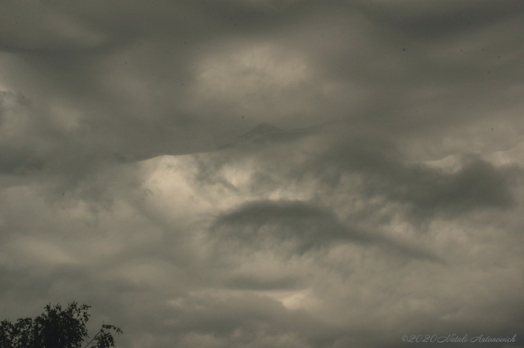 Album "Afbeelding zonder titel" | Fotografie afbeelding "Celestial mood" door Natali Antonovich in Archief/Foto Voorraad.