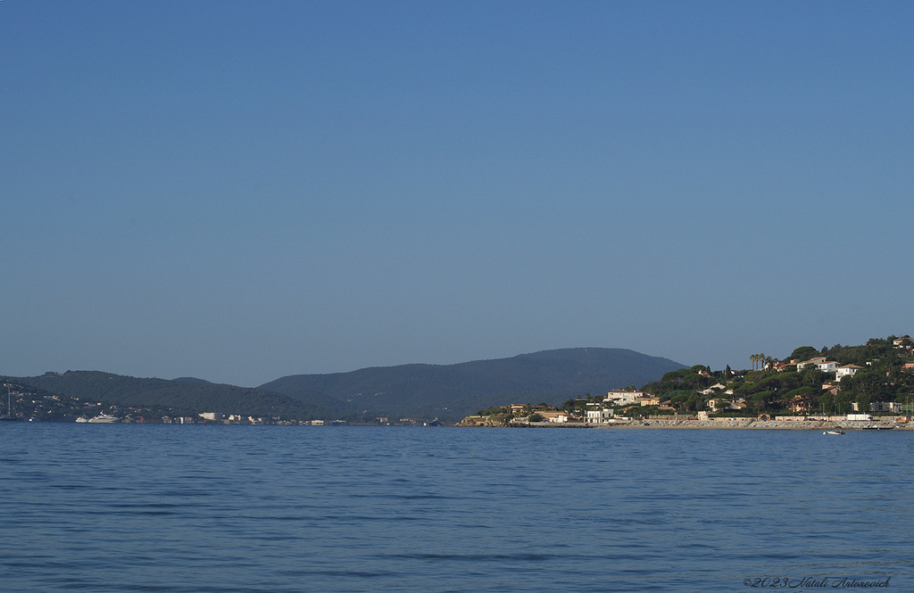 Album "Sainte-Maxime" | Fotografie afbeelding "Frankrijk" door Natali Antonovich in Archief/Foto Voorraad.