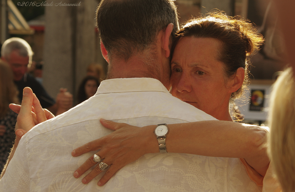 Album "Image sans titre" | Image de photographie "Tango à Bruges" de Natali Antonovich en photostock.