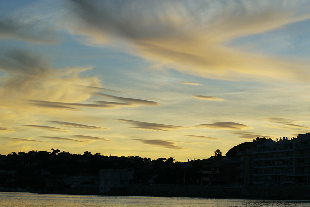 Album "Image sans titre" | Image de photographie "France" de Natali Antonovich en photostock.