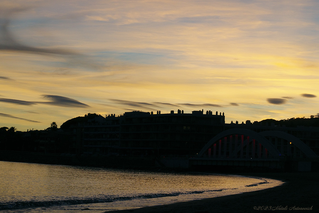 Album "Sainte-Maxime" | Image de photographie "France" de Natali Antonovich en photostock.